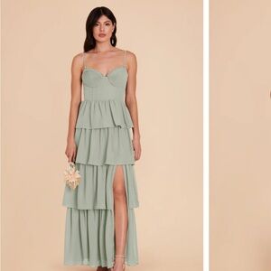 Elegant Green Tiered Maxi Dress